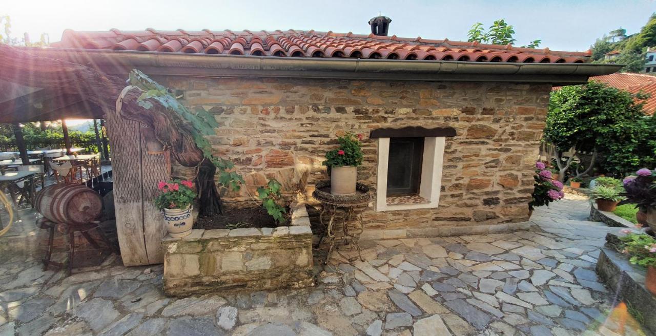 Guesthouse Parthenón Buitenkant foto